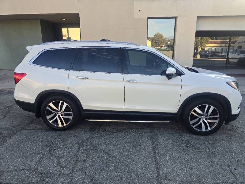2017 Honda Pilot Touring — photo 22